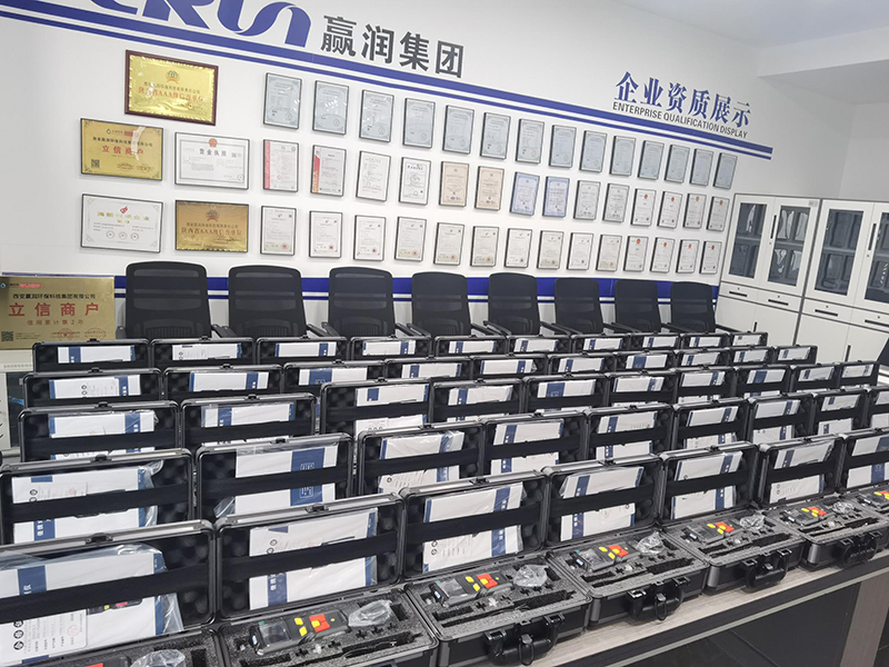 品质保证、实力认可！赢润集团四合一气体检测仪用于石油化工企业！